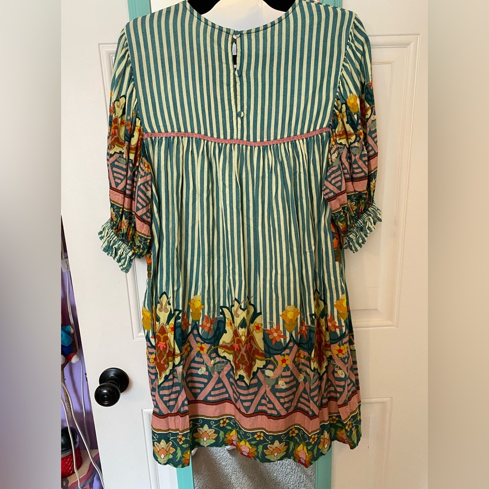 Elegant Multicolor Midi Dress - Picture 4 of 10